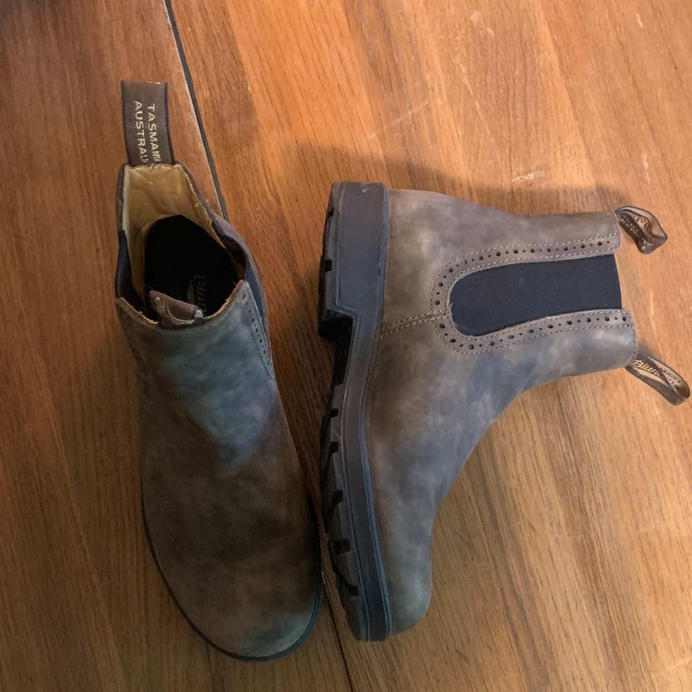 #1351 Blundstone high top rustic brown Brown Chelsea Boots 6.5AU/9.5 US